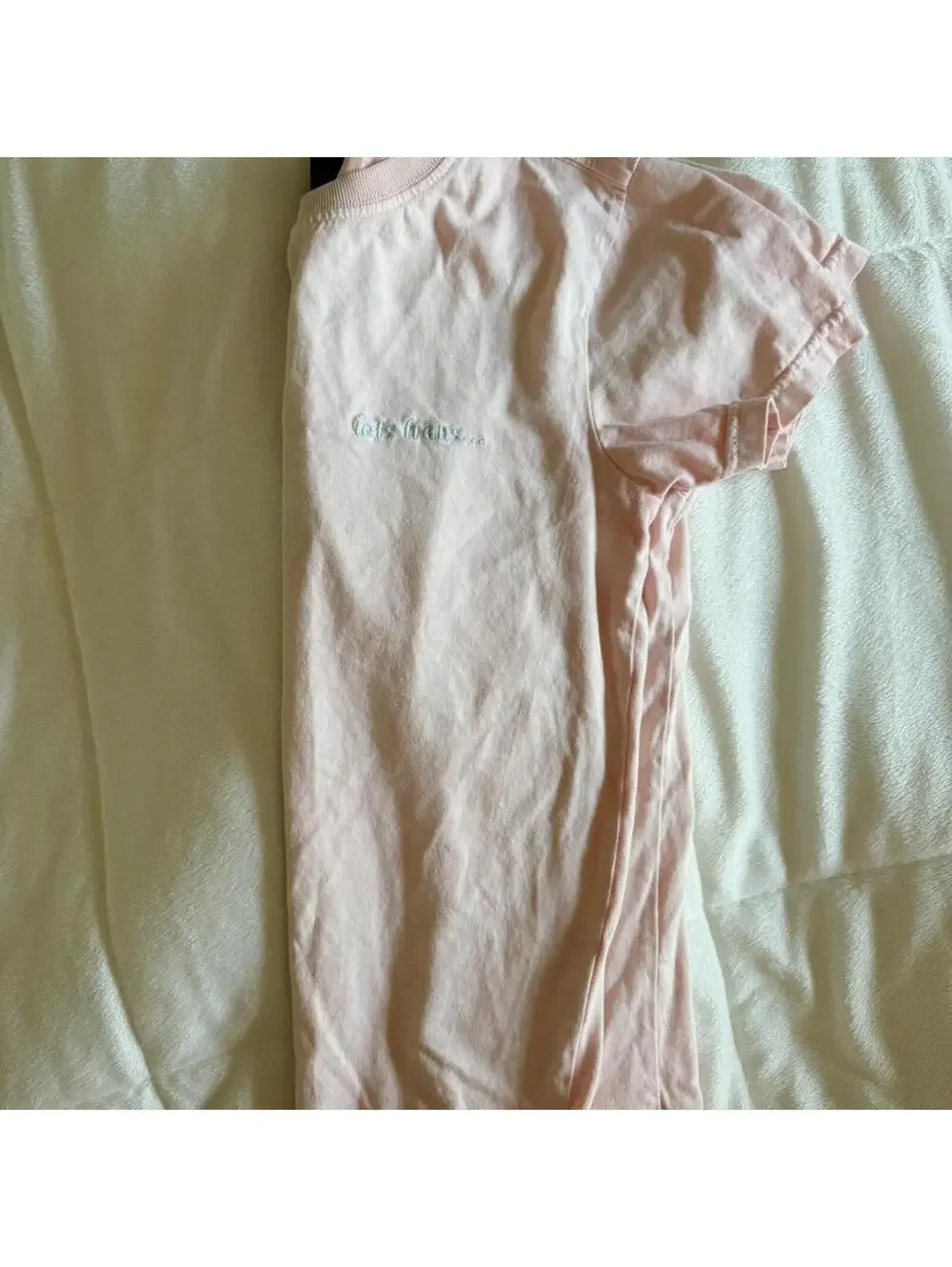 Urban Outfitters Women's Pink Tshirt - Picture 2 of 2